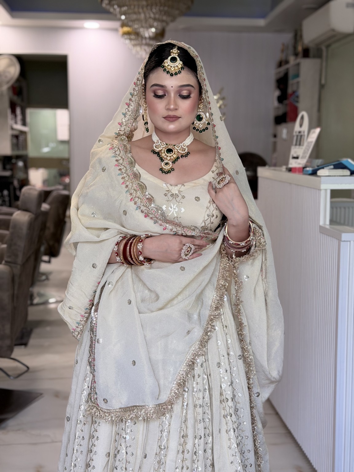 Bridal & Makeup 30